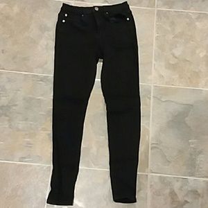 Mudd size 7 skinny jeans